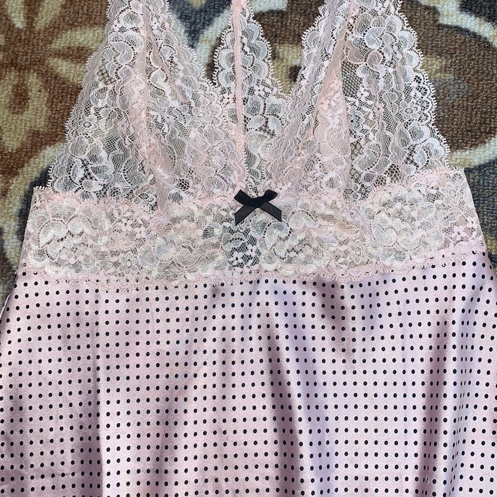 Victoria’s Secret Lace Polka Dot Babydoll - Picture 5 of 16